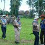 Diguyur Hujan, Plt Kadisdikbud Bandar Lampung Tetap Semangat Ikuti Hiking Pramuka
