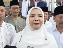 Wali Kota Bandar Lampung Salat Id di Al-Furqon Bersama Ribuan Warga