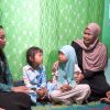 Tangis Ibu Desi Pecah! Tiga Anaknya Idap Thalasemia, Zita Anjani Datang Bawa Harapan