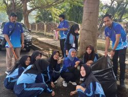 Semangat Kebersamaan Warnai Aksi Bersih-Bersih Sekretariat DPRD Lamsel