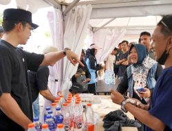 Di Tengah Gemuruh IDS Sumatra 2026, Bupati Egi Borong Dagangan UMKM Lokal